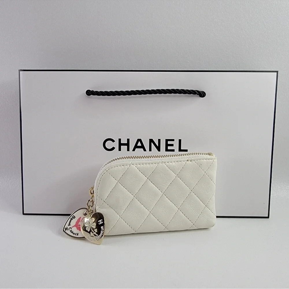 RARE CHANEL Quilted Heart Charm Leather Coin/Key Holder